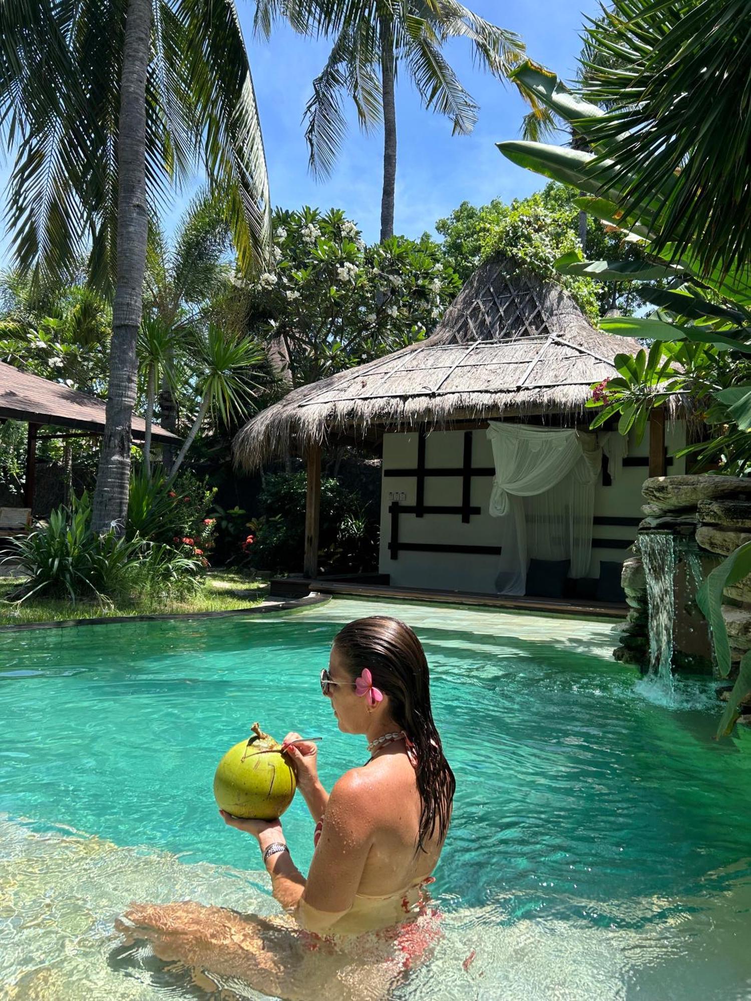 Villa Bhuvana With Private Swimming Pool Quần đảo Gili Ngoại thất bức ảnh