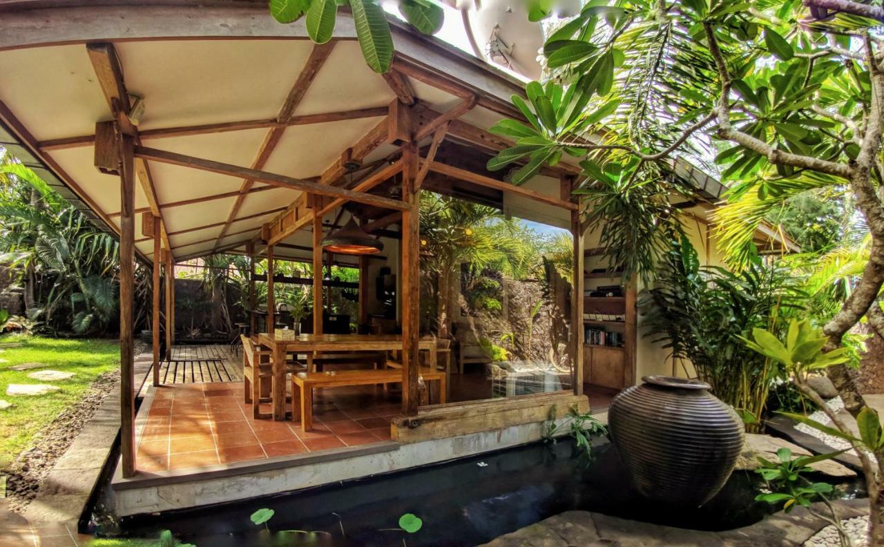 Villa Bhuvana With Private Swimming Pool Quần đảo Gili Ngoại thất bức ảnh