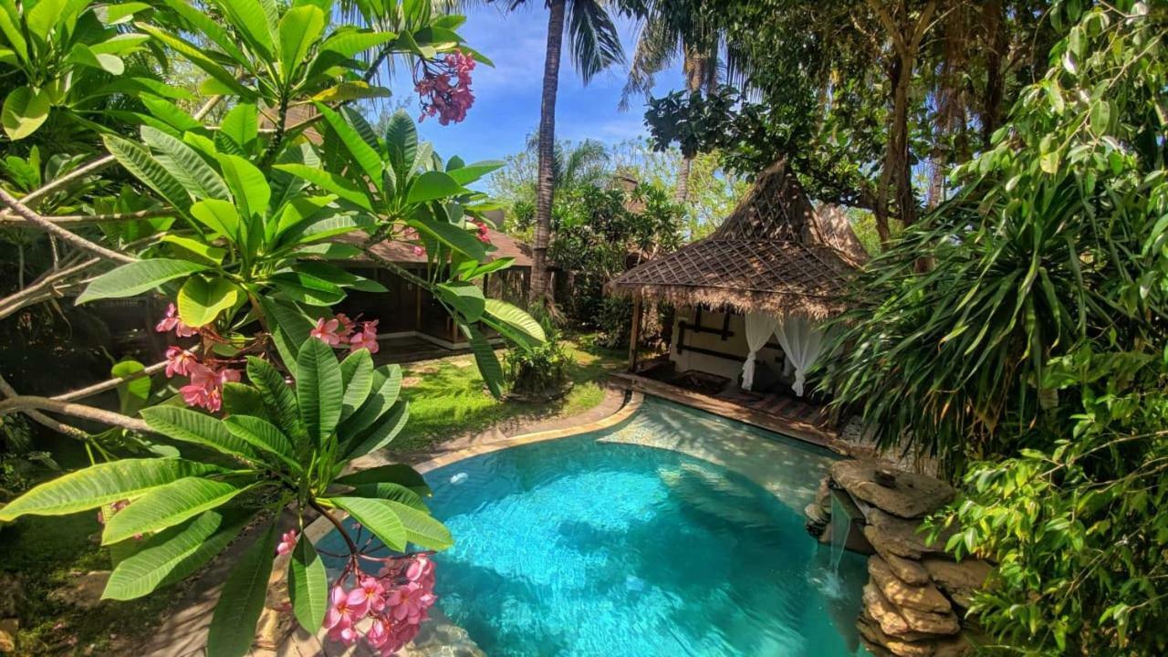 Villa Bhuvana With Private Swimming Pool Quần đảo Gili Ngoại thất bức ảnh