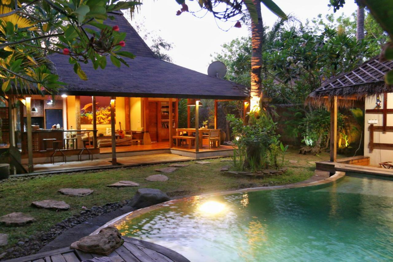 Villa Bhuvana With Private Swimming Pool Quần đảo Gili Ngoại thất bức ảnh