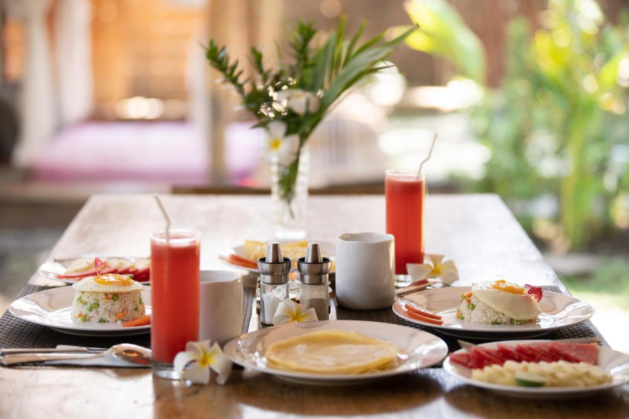 Villa Bhuvana With Private Swimming Pool Quần đảo Gili Ngoại thất bức ảnh