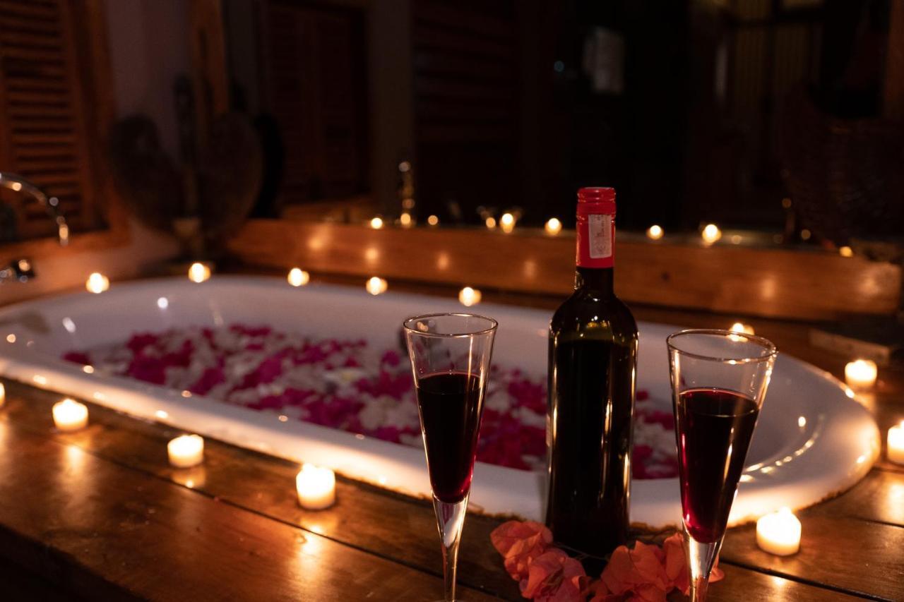Villa Bhuvana With Private Swimming Pool Quần đảo Gili Ngoại thất bức ảnh