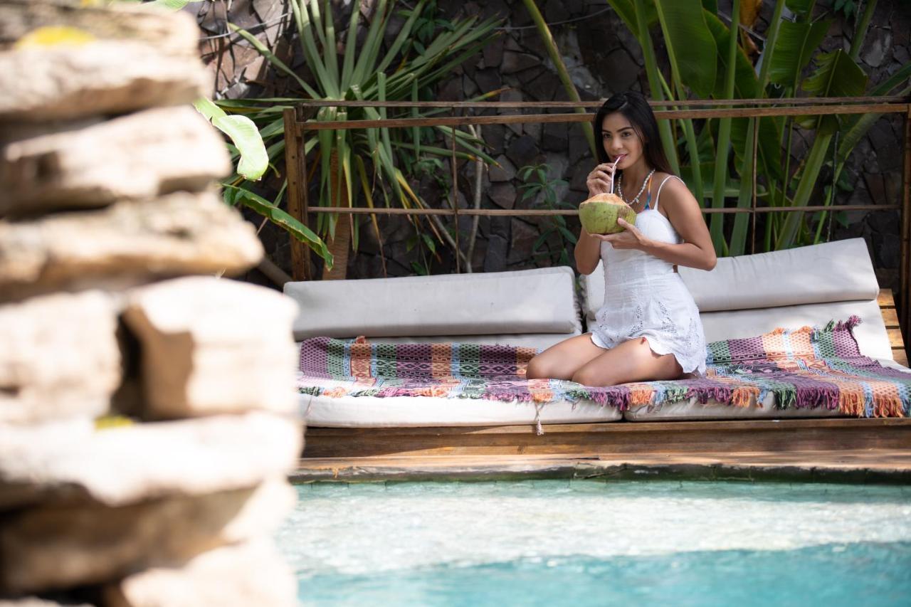 Villa Bhuvana With Private Swimming Pool Quần đảo Gili Ngoại thất bức ảnh